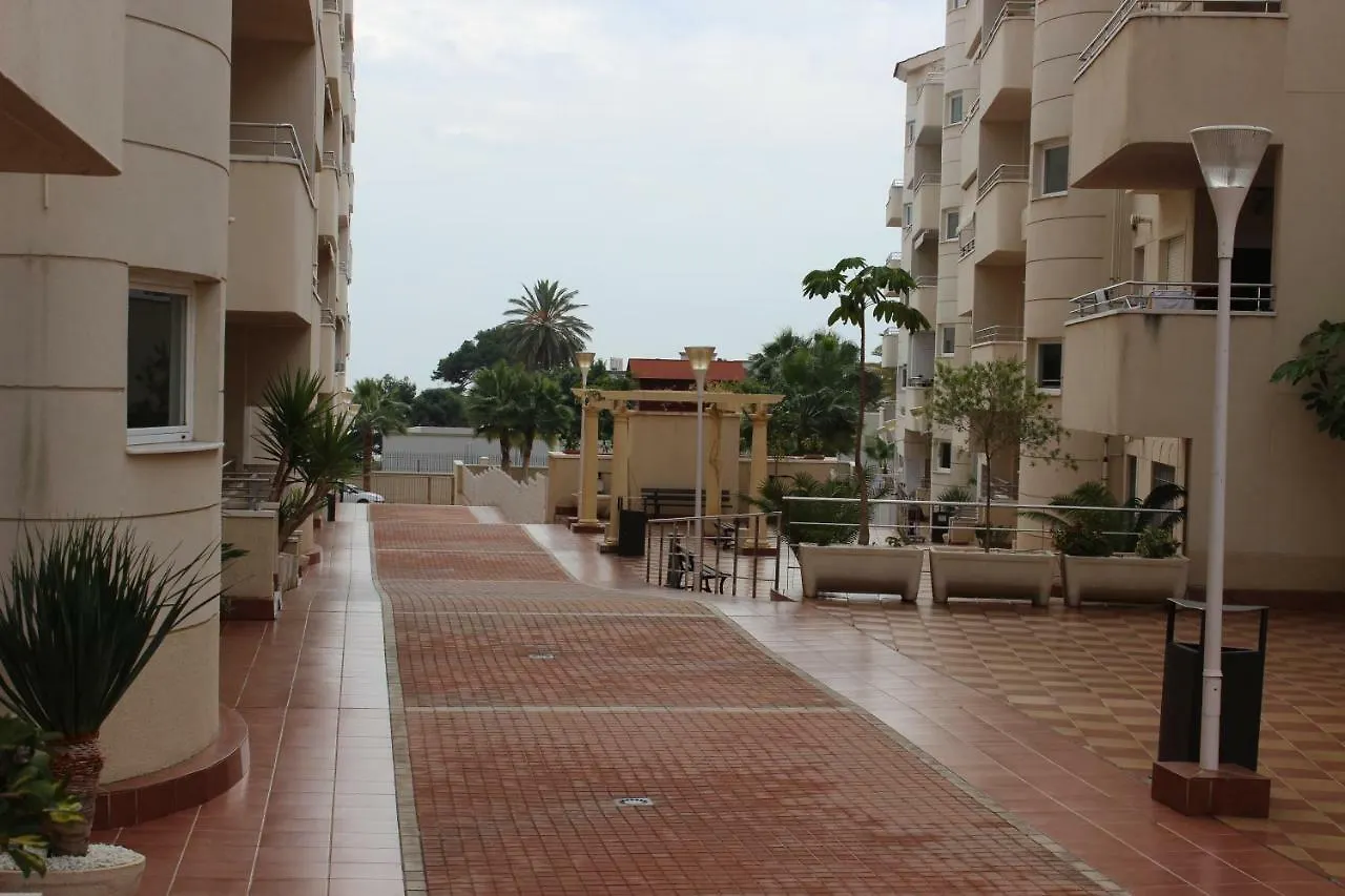 A 1 Minuto De La Playa. Aguadulce contacts